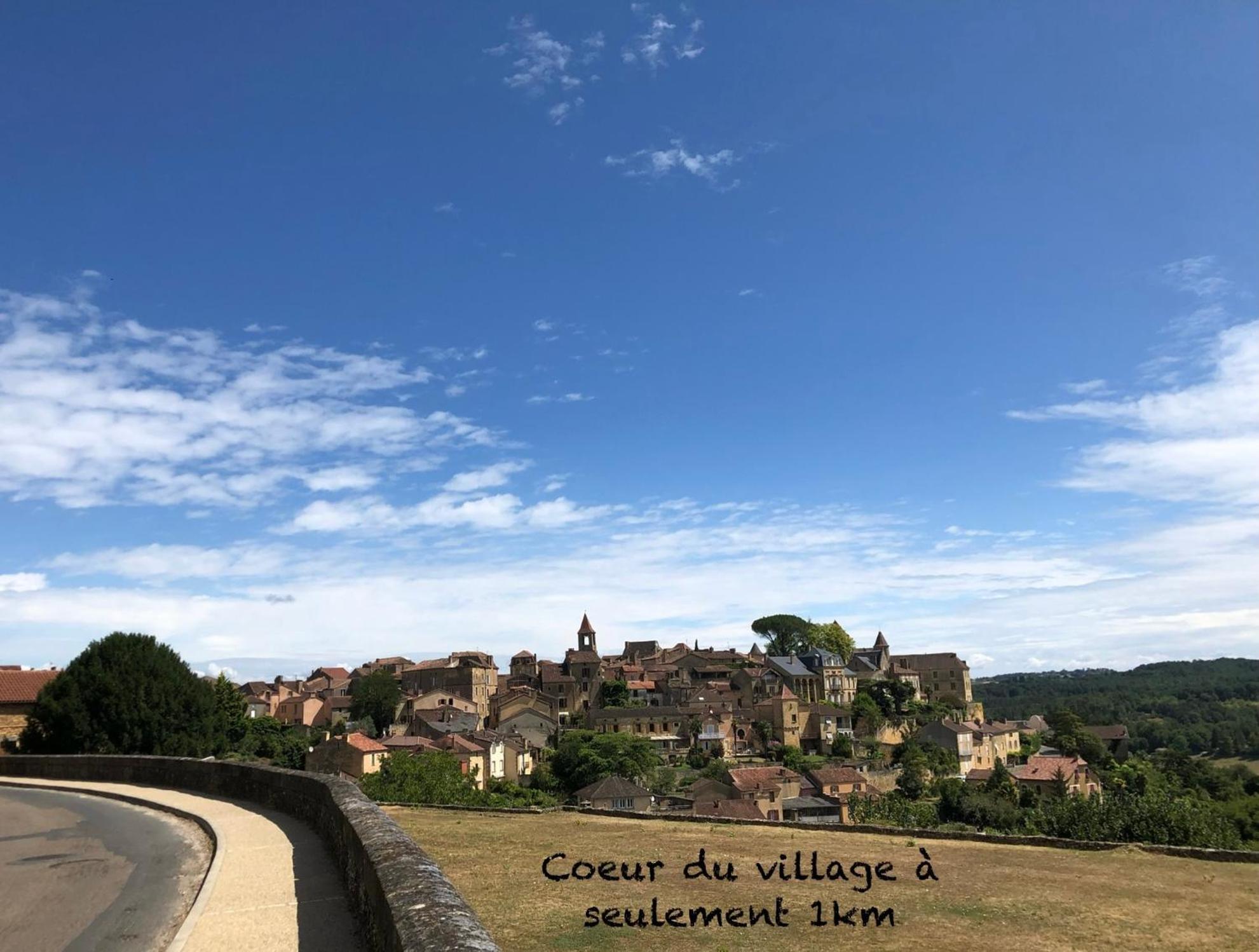 Au Lilas Rose Maison Entre Campagne Et Village Belvès Exterior foto